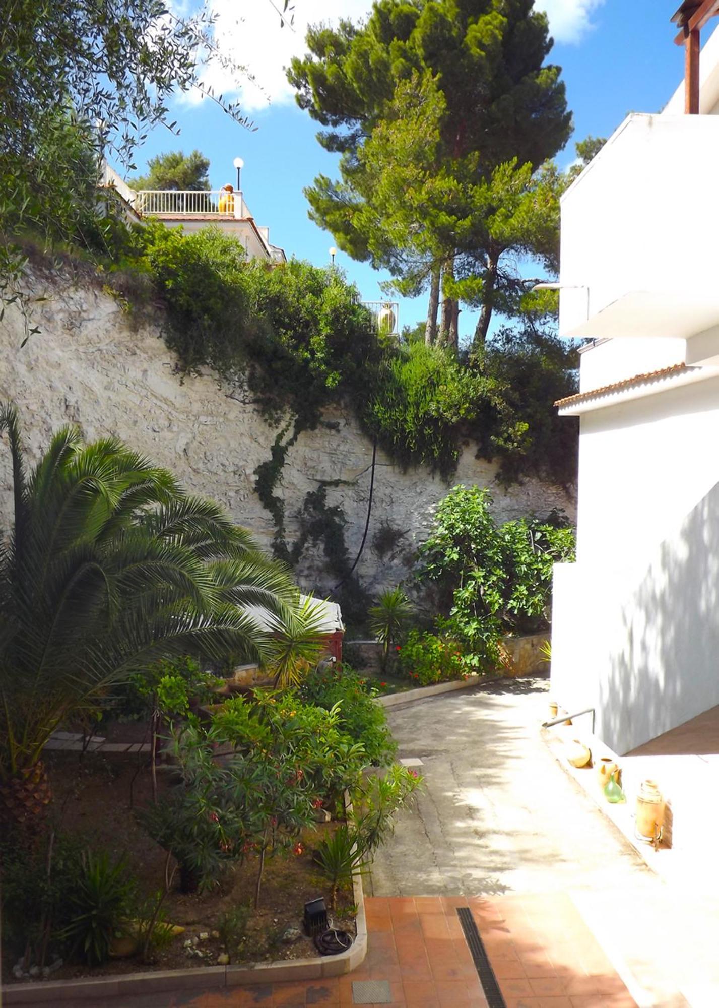 Aparthotel Residenza Collina Dei Pini à Vieste Extérieur photo