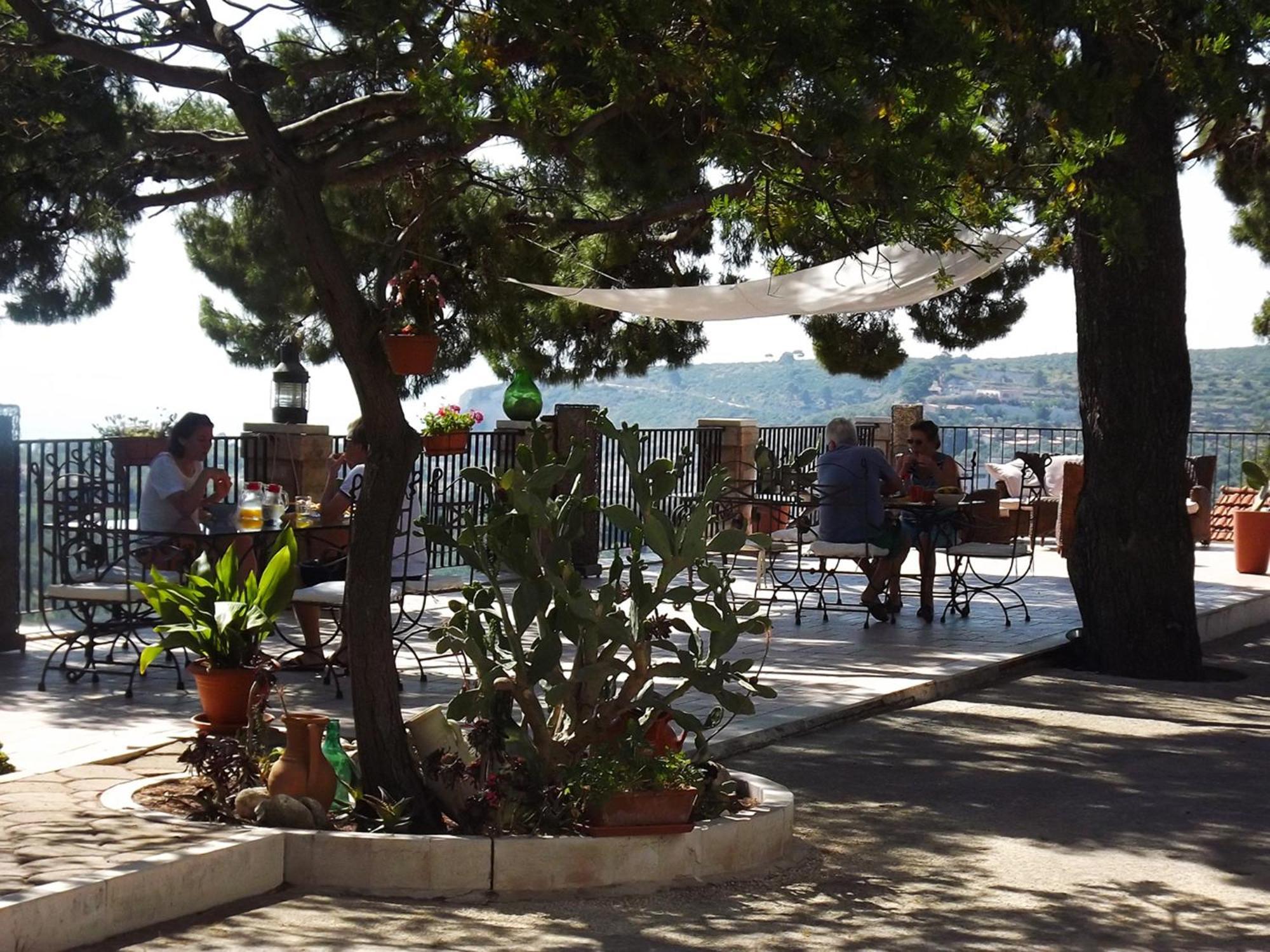 Aparthotel Residenza Collina Dei Pini à Vieste Extérieur photo